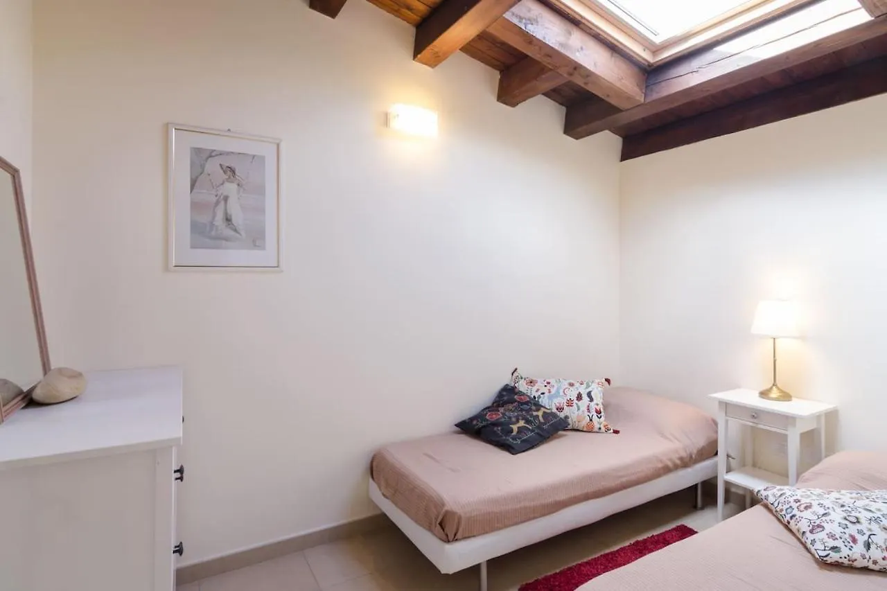 Santa Chiara 9 Appartamento Palermo 0*,